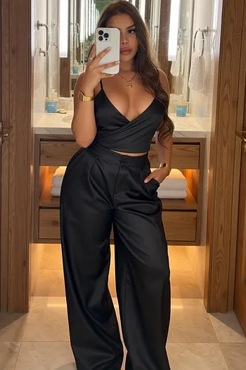 Daphne - HK 141 Escort in Centre